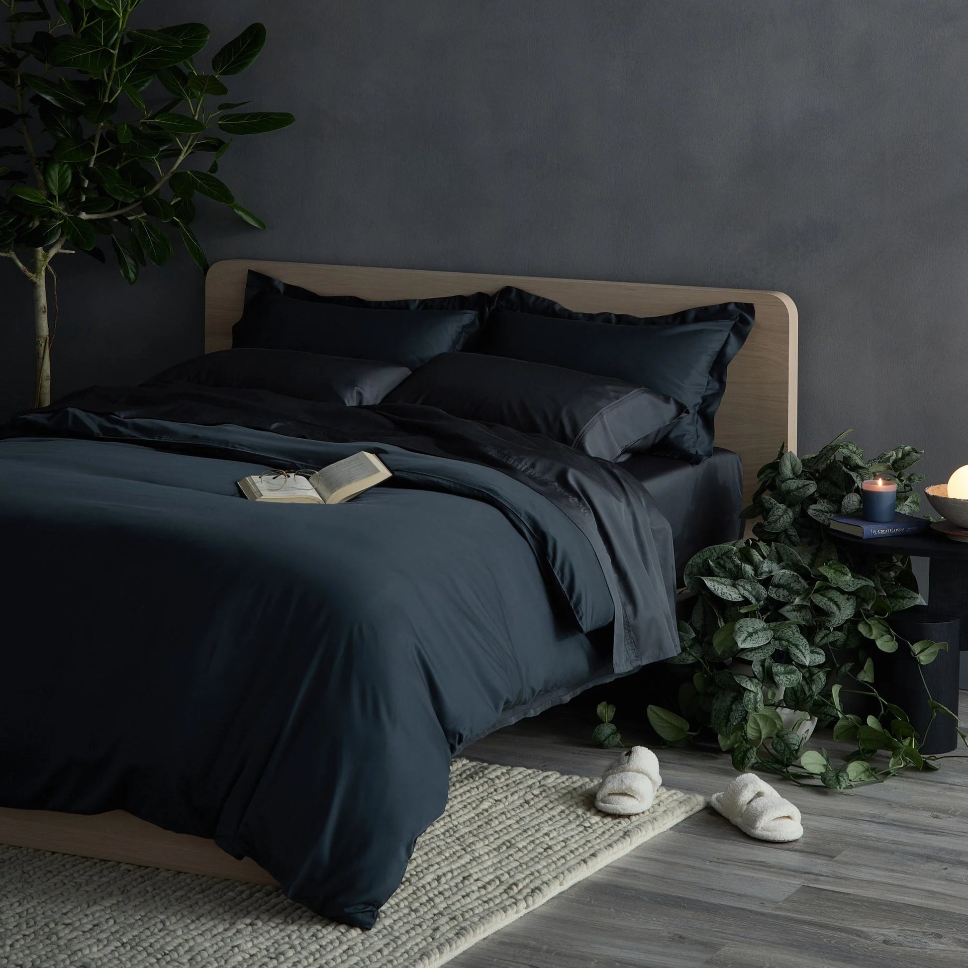 Iced Cooling Bamboo Weighted Blanket