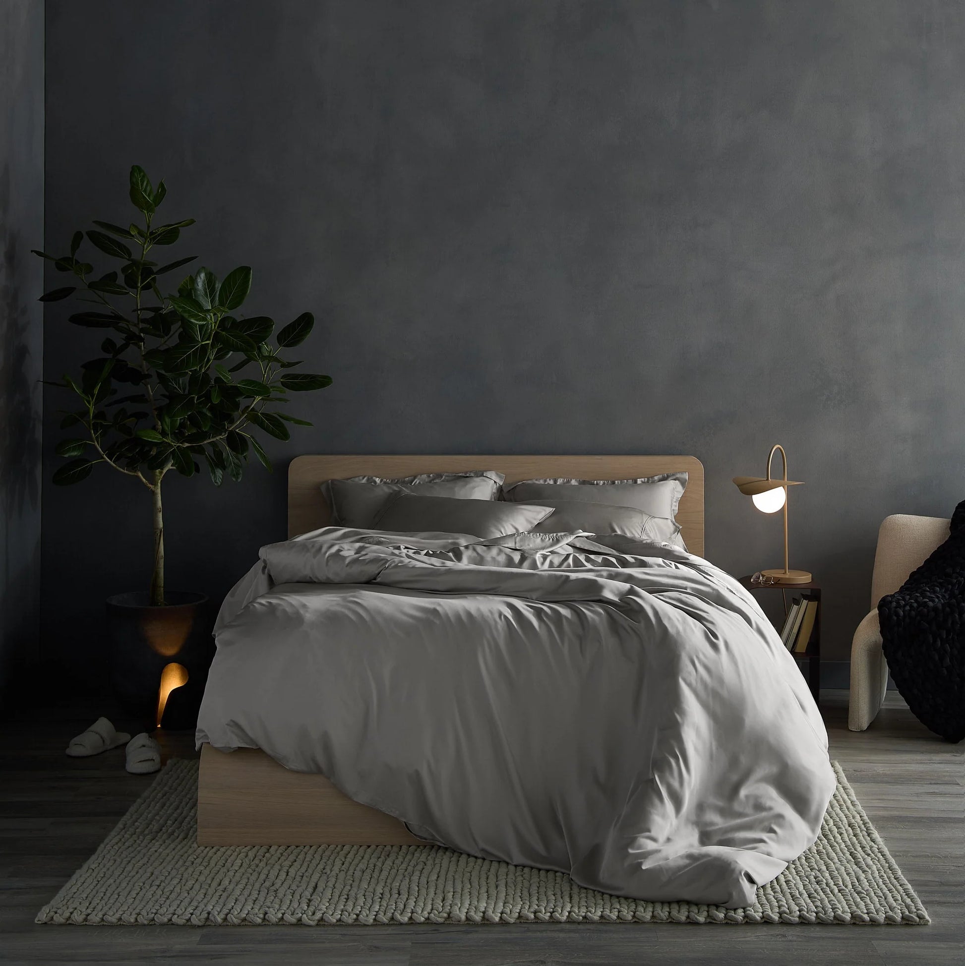 Iced Cooling Bamboo Weighted Blanket