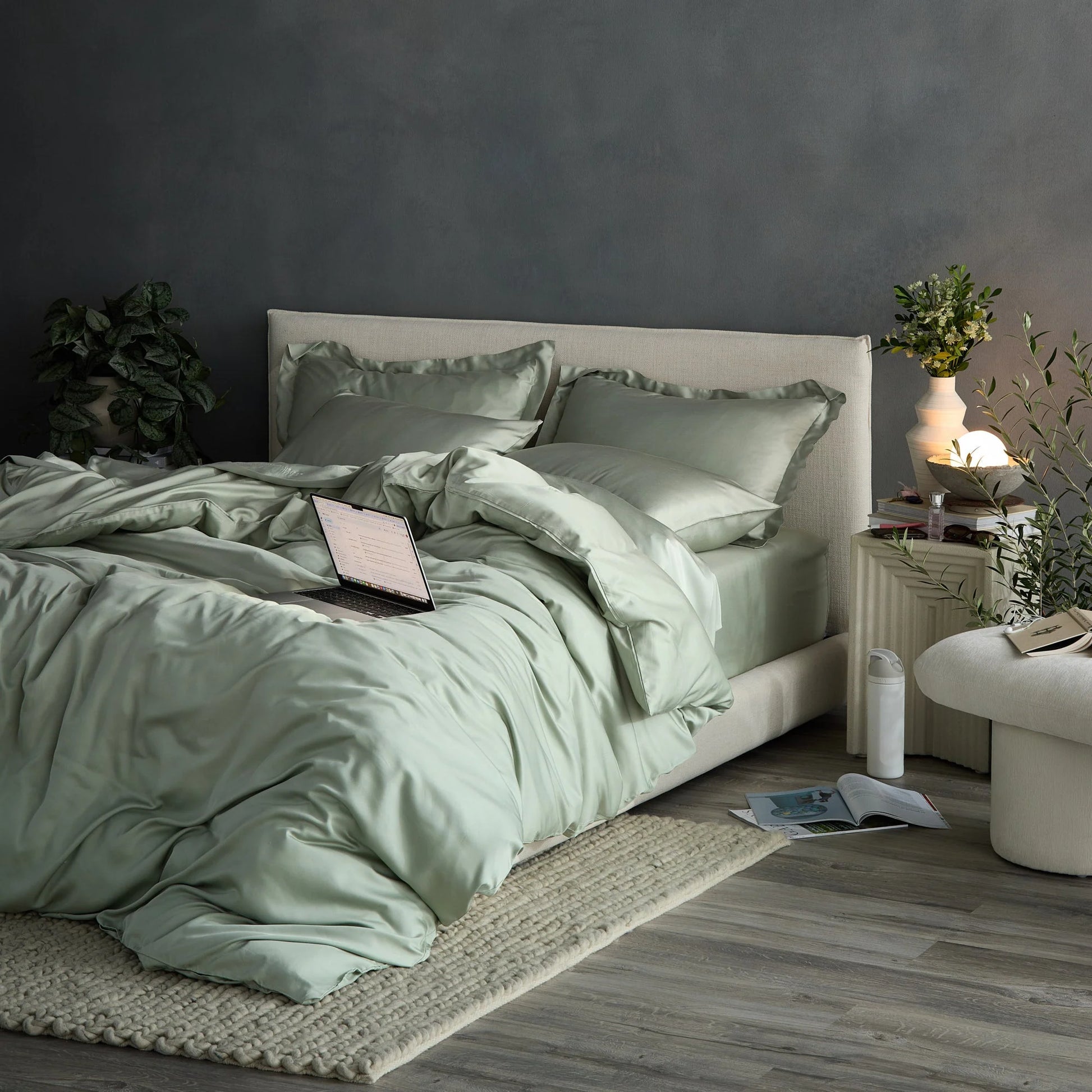 Iced Cooling Bamboo Weighted Blanket